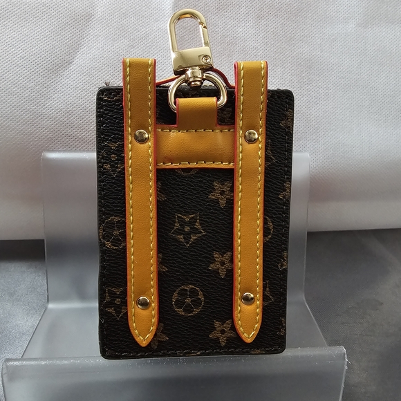 Bag Charm/Keyring - Buyer's Choice - Picture 3 of 8